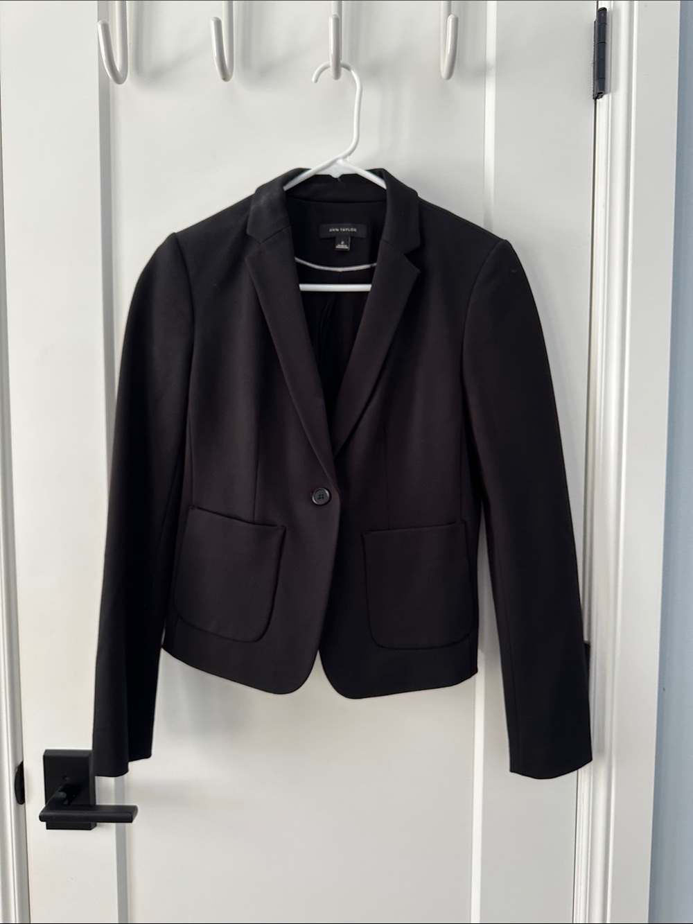Ann Taylor Black Single-Button Tailored Blazer